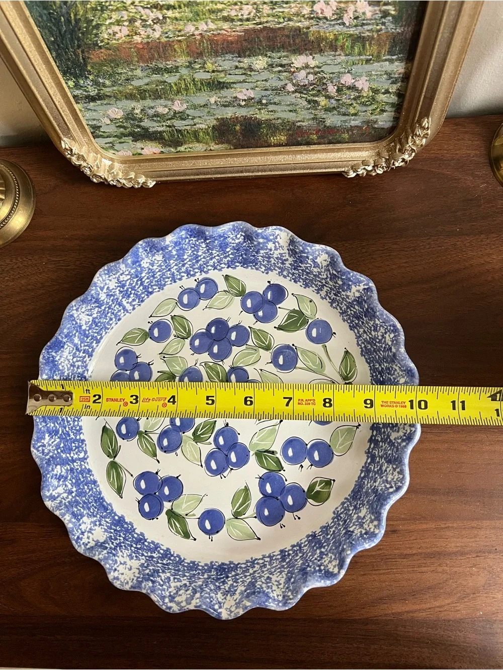 Vintage Beautifully Handcrafted Blue/White Blueberry 10” Pie Dish Heavy